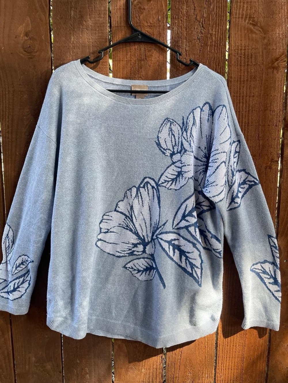 Chico’s Blue Floral Knit Casual Chic Bateau Neckline Pullover Sweater Sz Large